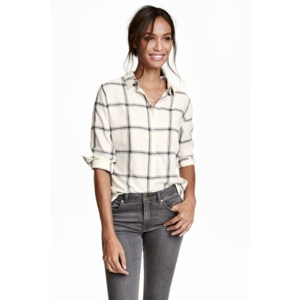 H&M White and Grey Plaid Shirt Size 2